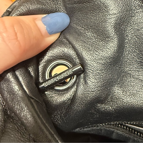 Saint Laurent Black Quilted Leather Lou Lou toy crossbody bag - Picture 14 of 16